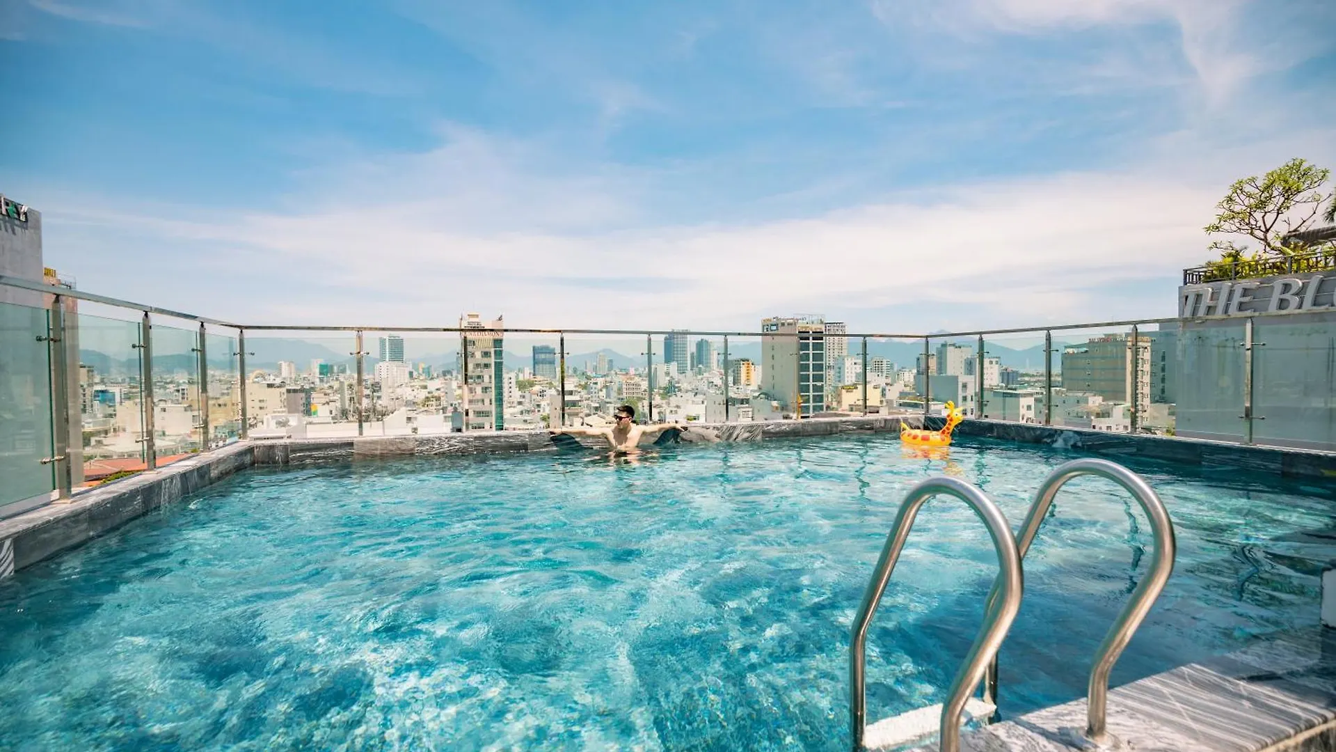 The Dream Suite Da Nang Hotel