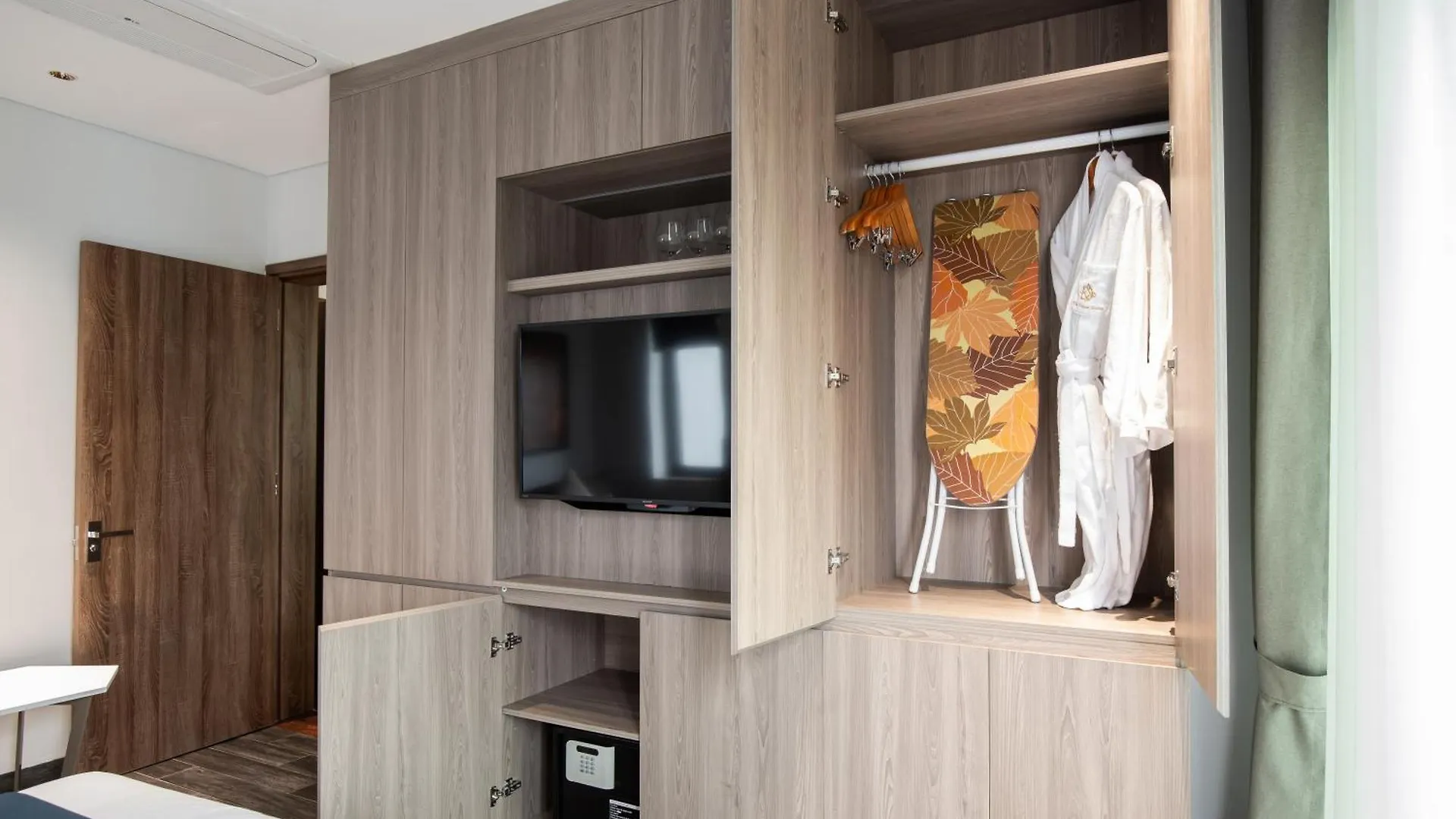 **** Hotel The Dream Suite Da Nang Vietnam