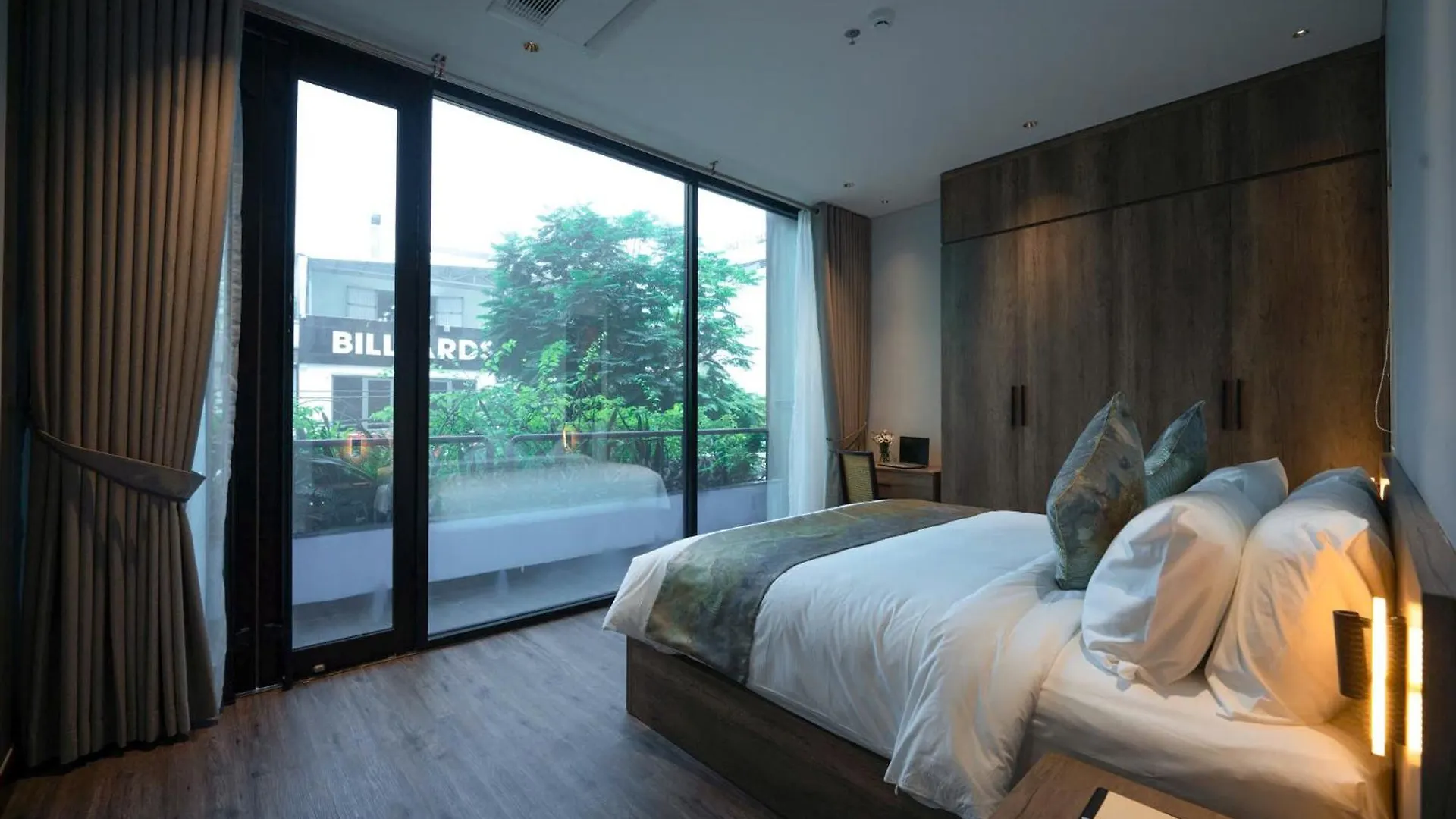 The Dream Suite دا نانغ 4*,